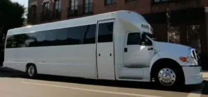 30 pax party bus plano 768x495 1 e1782309989187